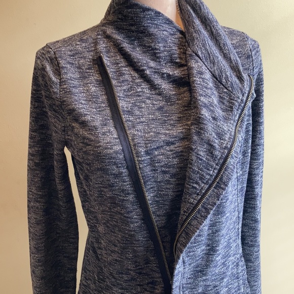 Asymmetrical zip up jacket by G.H. Bass - size small - Picture 10 of 16